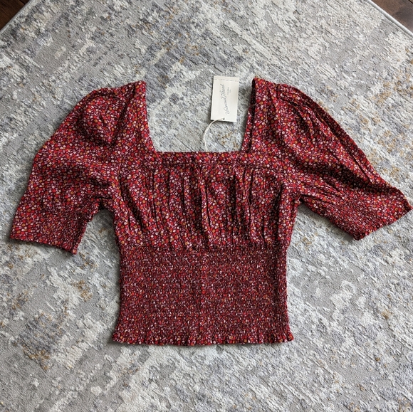 Women's Puff Sleeve Smocked Fitted Blouse Burgundy Floral - Picture 2 of 8